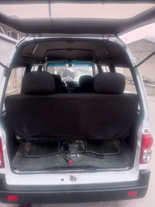 Машина Бир кул минилган пробек 202400 заднимос каропка очилмаган жим м