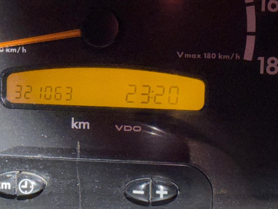 Vând Mercedes Sprinter 211 CDI, an 12/2005, M1 8+1 locuri,ampatament lung