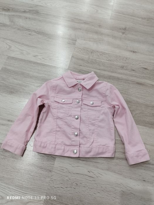 Gecute fete in stare perfecta lot 75 lei