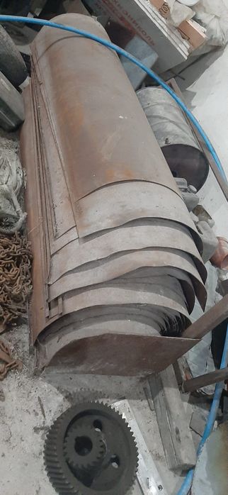 Срочно продаю кормушки