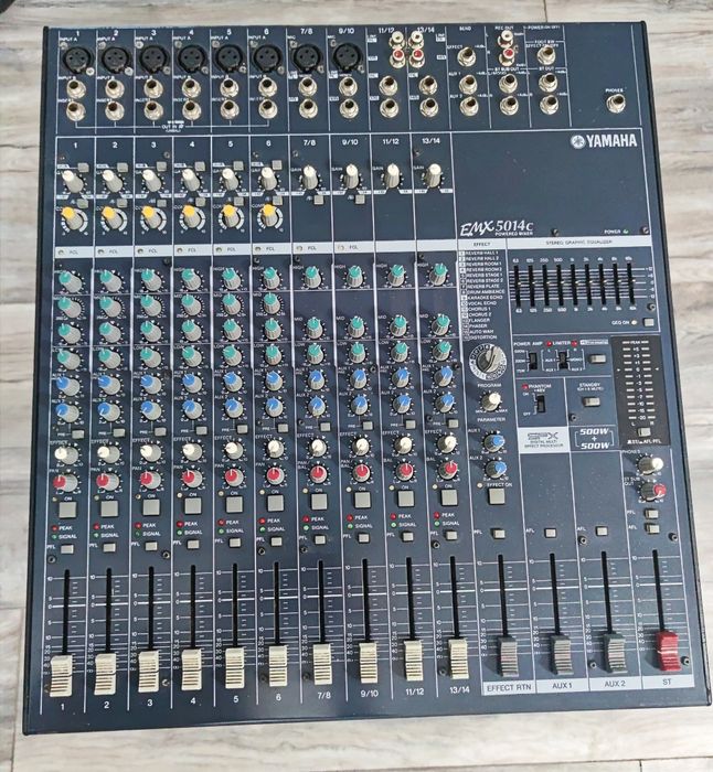 Озвучителна уредба 2х500W. Пулт - Yamaha EMX-5014. Тонколони - SELENIU