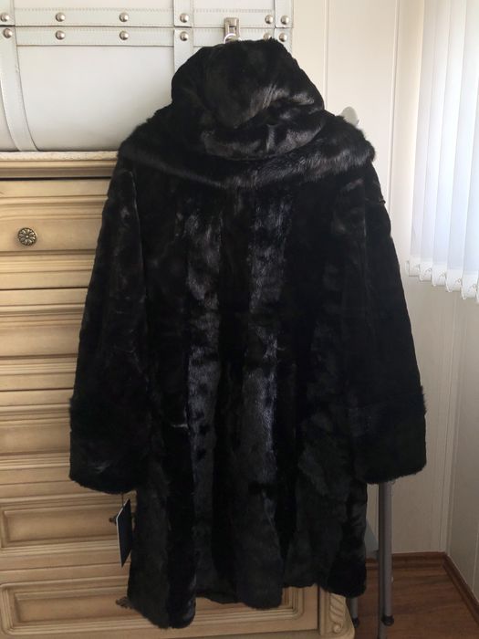 Шуба из искусственного меха