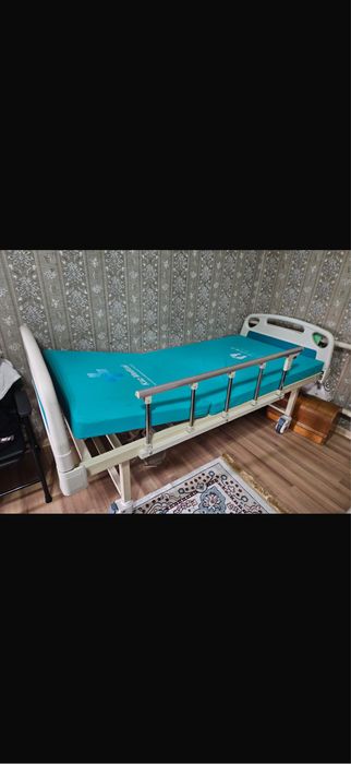 Продам медицинскую  кровать