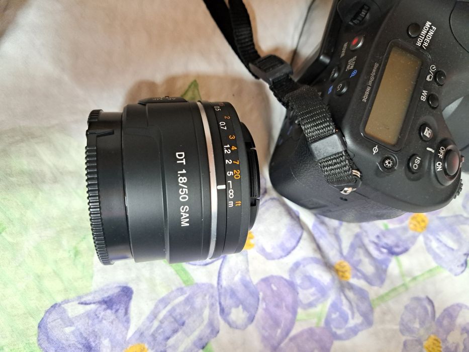 Фотоапарат Sony ILCA-68/ Alpha 68/A68 Комплект +2 Обектива с Чанта