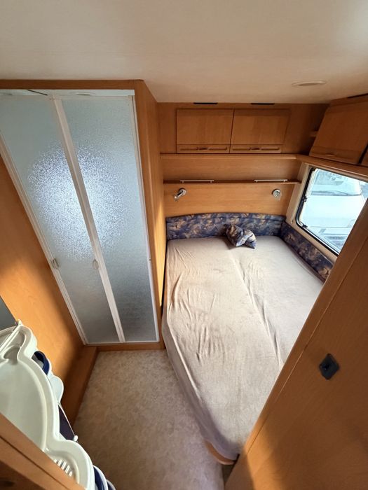 Rulota Adria Unica 502UP,an2001,4 pers,fransbed,baie,dus,wc fix