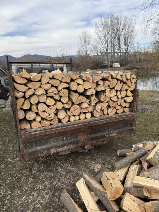 Lemn foc fag tăiat si spart
