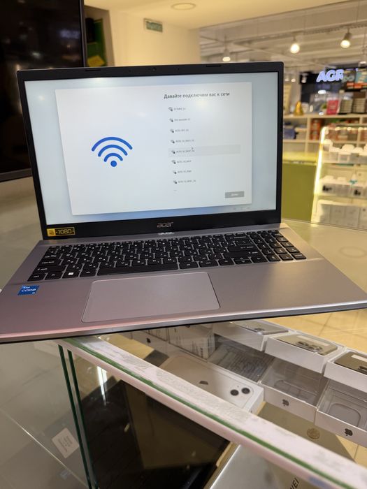 Ноутбук Aser 512 ssd