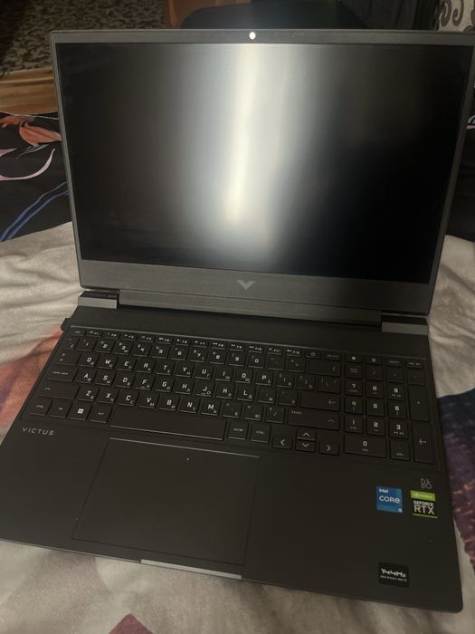 Продам ноутбук виктус