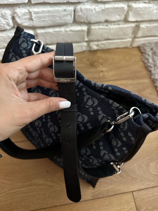 Desigual дамска чанта