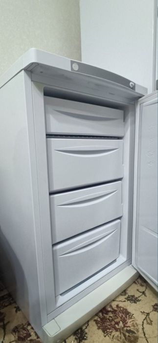 Морозильник рабочая 200 литр Доставка есть