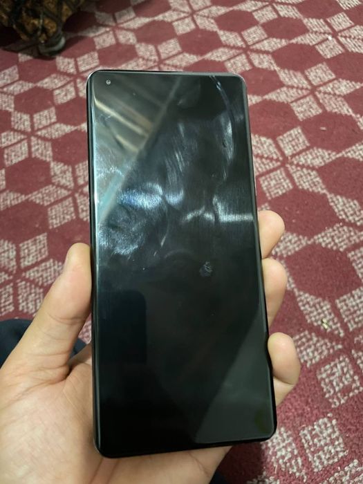 Xiaomi 11 ultra sotiladi