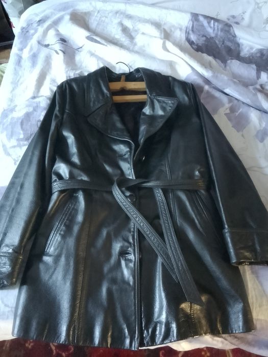 Куртки.  весеннии.  И. Кожаные