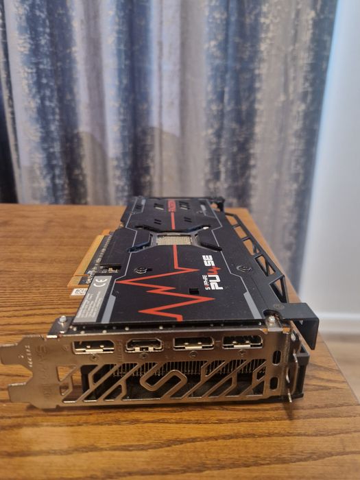 Placa video RX 6700XT