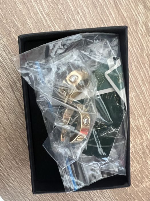 Золотые сережки Cartier