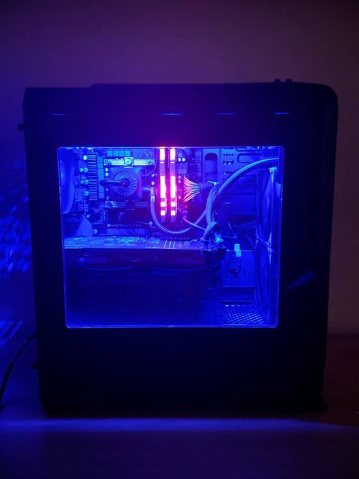 Игровой компьютер / GTX 1070 Ti / i7-8700K / 16Gb DDR4 (2x8)