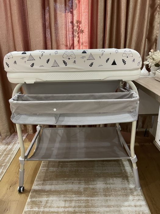Ванночка + пеленалтный столик