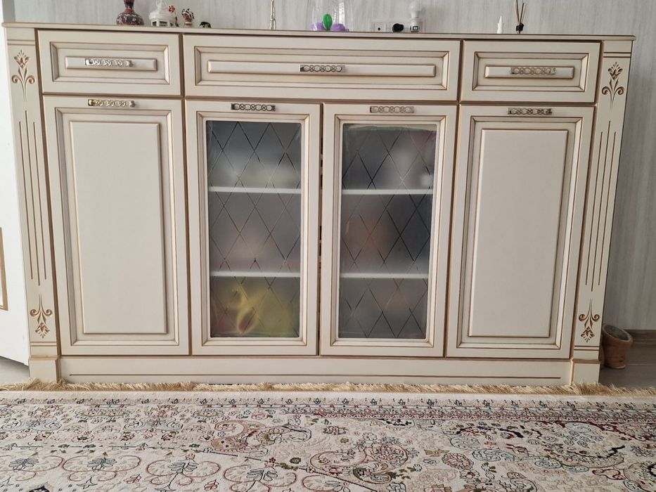 Камод белый плотный материал МДФ