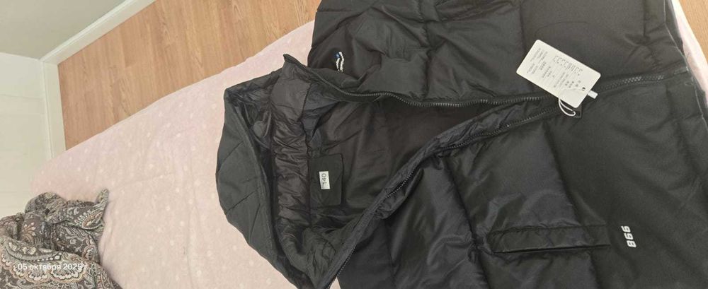 Продам куртку на мальчика осень