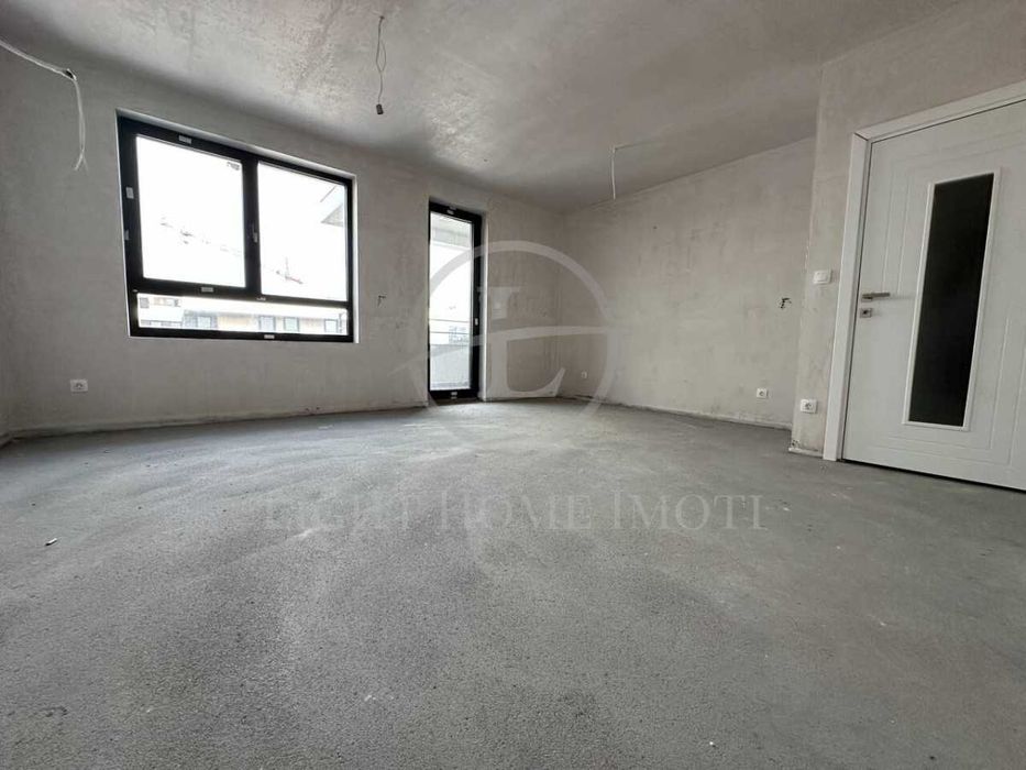 Продава се Двустаен апартамент в Пловдив, Христо Смирненски - 76 кв.м за 1087 €/кв.м - Снимка #2
