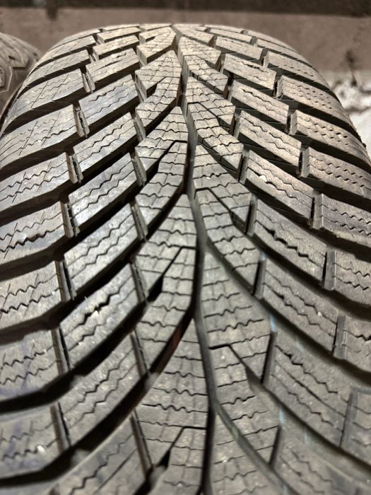 215/60/16 Conti 4бр дот24