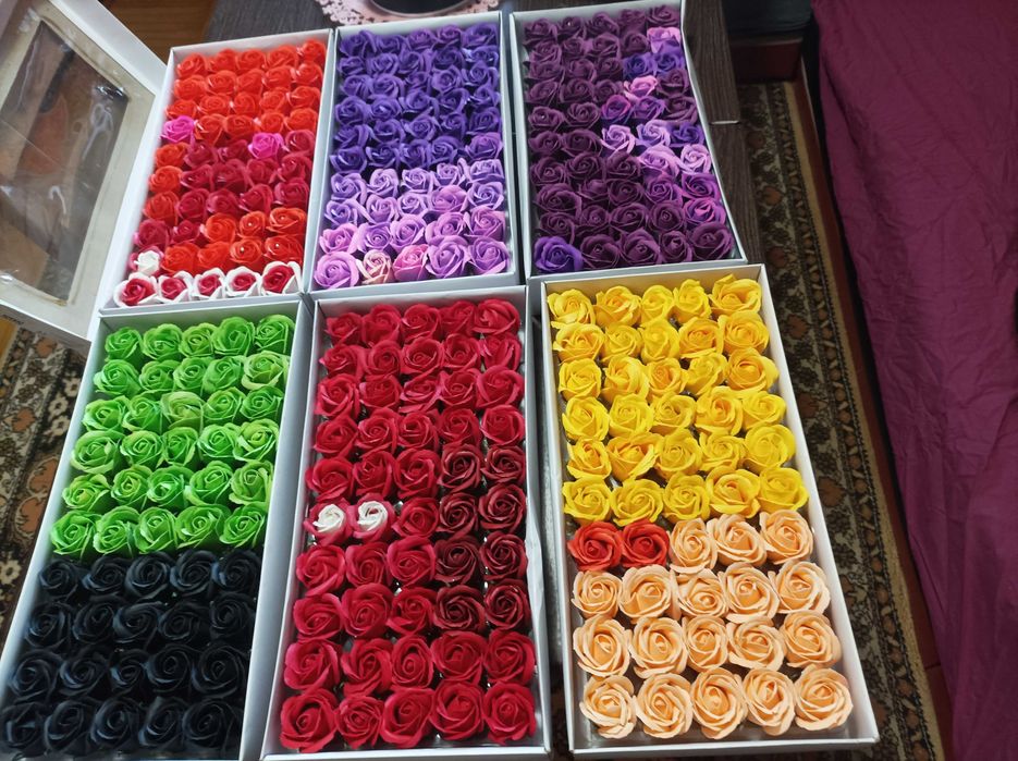 Flori de săpun diverse culori