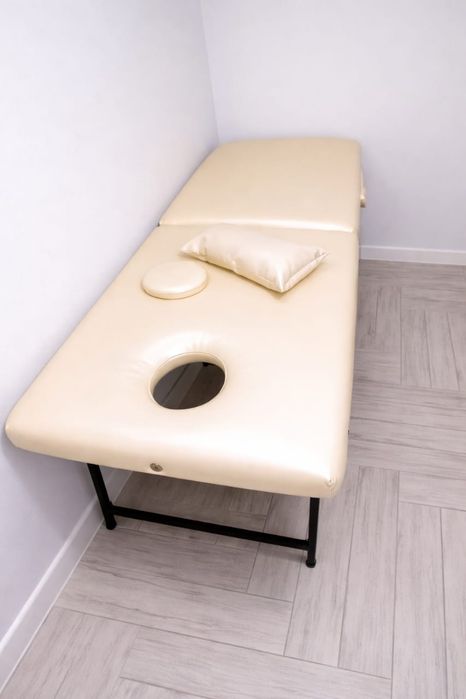 Складной массажный стол