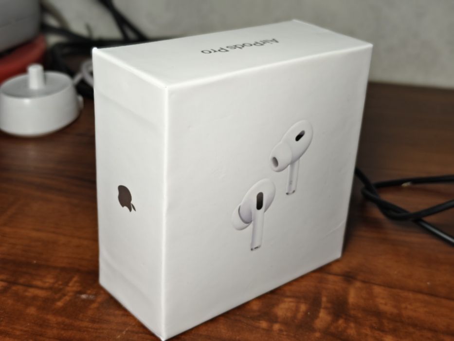 Airpods pro (2 поколения) оригинал
