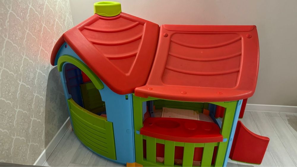Летский игровой домик