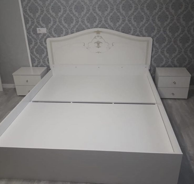 Спальный гарнитур стелла 6д