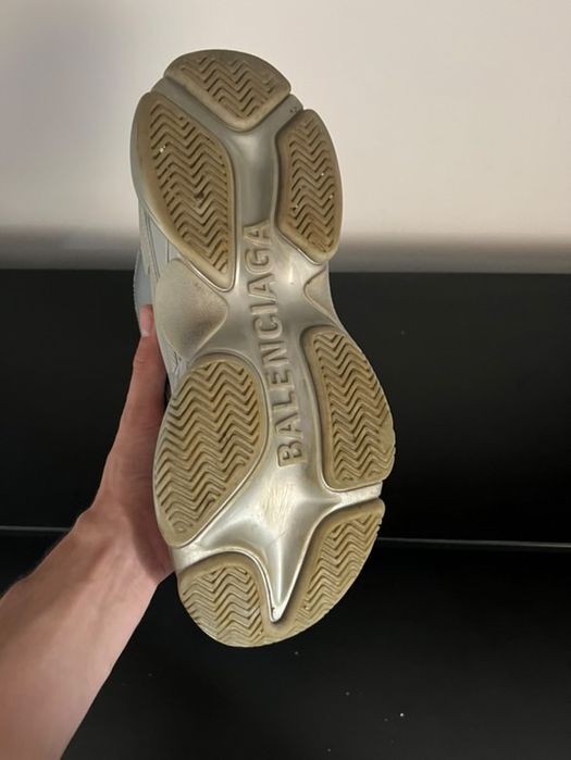 Balenciaga Triple S adidași