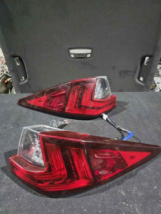 Stop tripla lexus rx450h 2015-2019 impecabila fara defecte