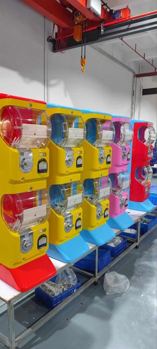 Вендинг Двуслоен капсулен автомат за топчета