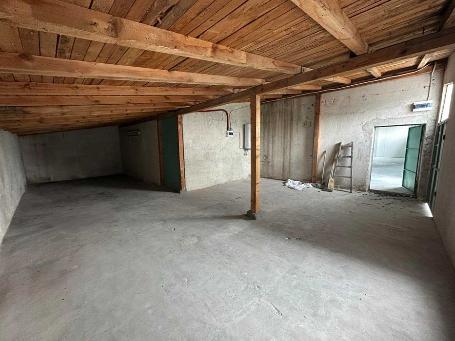 Дава се под наем Склад в с. Войводиново, Област Пловдив - 300 кв.м за 1530 € - Снимка #12