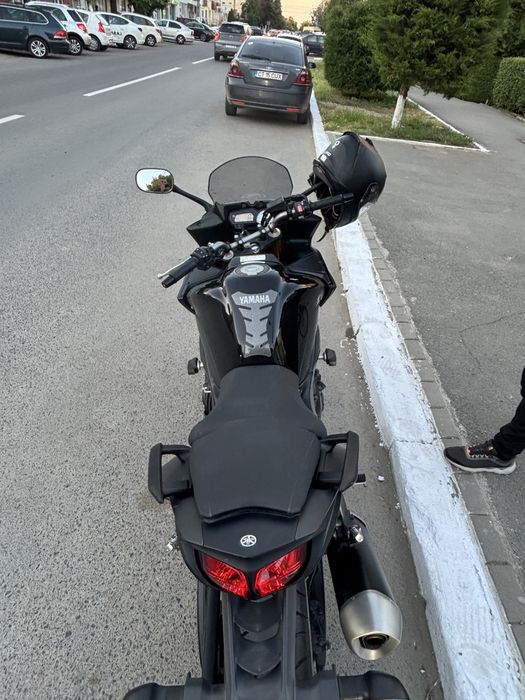 Vand Yamaha Fazer 800 din 2016
