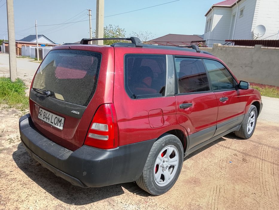 Subaru Forester с R номером