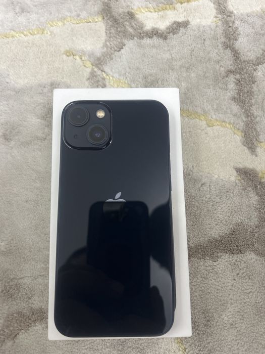 Смартфон Iphone 13