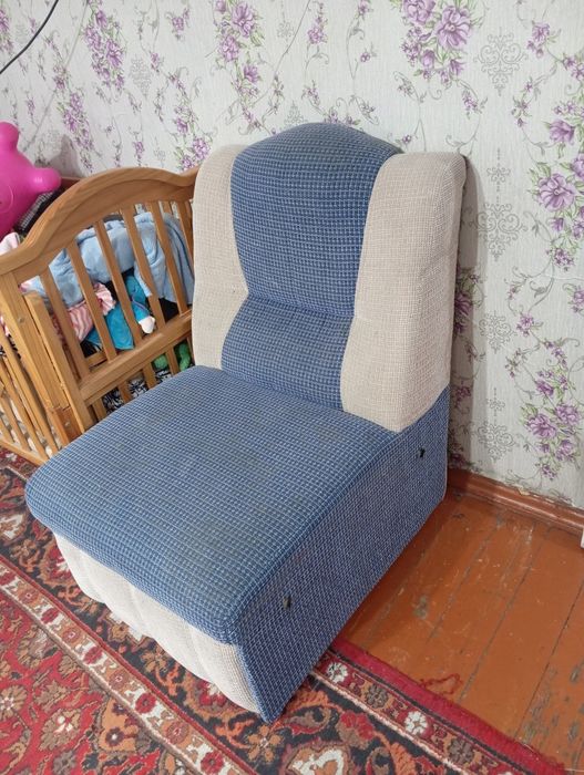 Часть дивана б/у