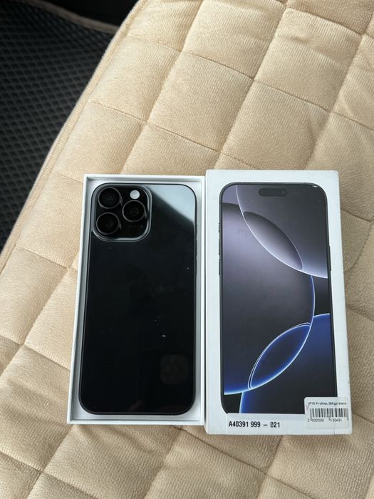 продам Iphone 16 pro max
