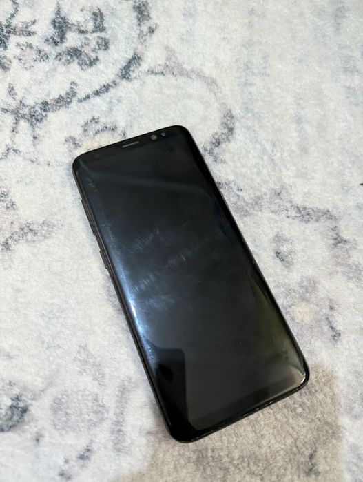 Samsung s10 и Samsung s8 продам