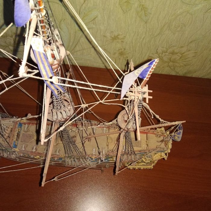 Продам копию парусника