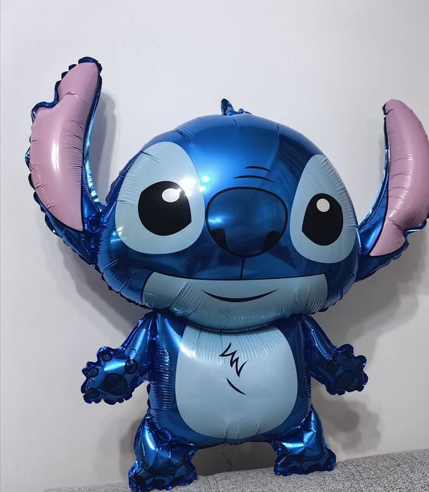 Фолиев балон със Стич