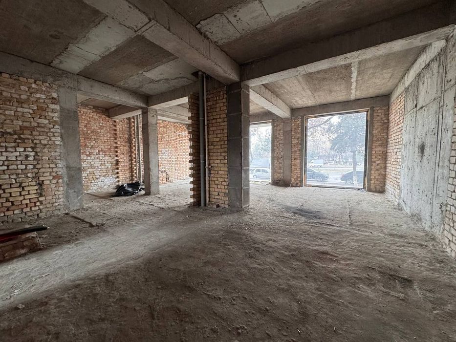 Продаётся нежилое помещение