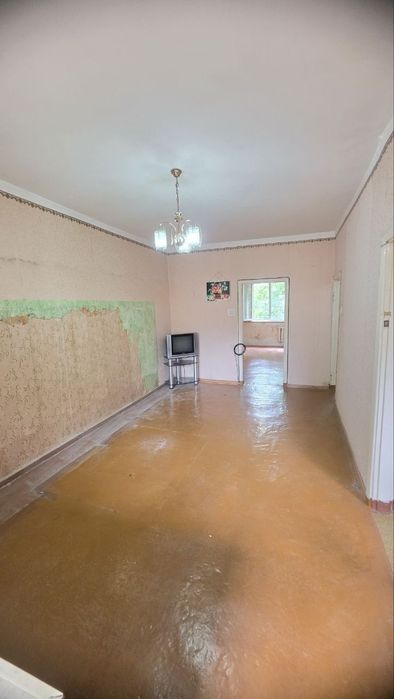 Продаёться 3 комнатная Чиланзар 19