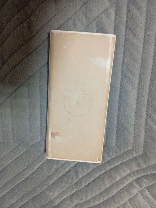 Повербанк на 10000 mah