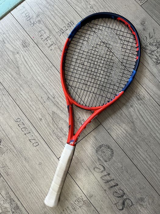 Тенис ракетата Head Challenge MP IG