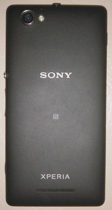 Sony Xperia M (C2004) с две SIM карти и CyanogenMod 11