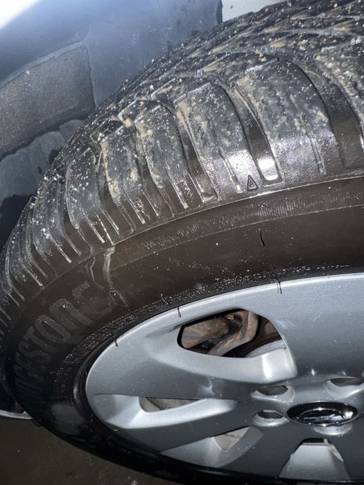 Vand opel insignia sau schimb cu unele variate