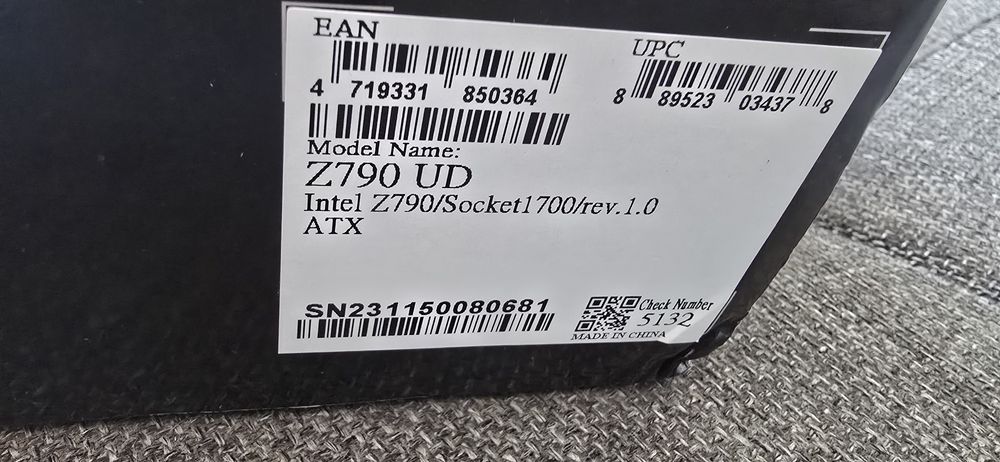 Placa de baza GIGABYTE Z790 UD socket 1700