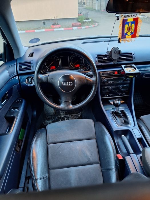 Vând Audi A4 B6 1.6 benzina