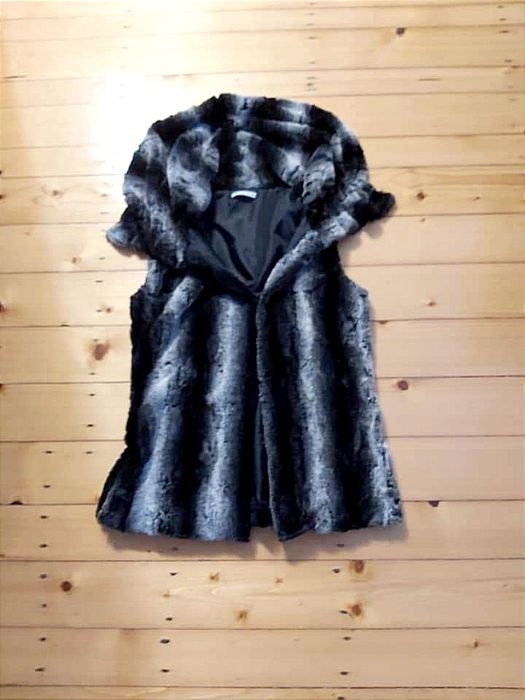 Vesta dama marime M 100 lei